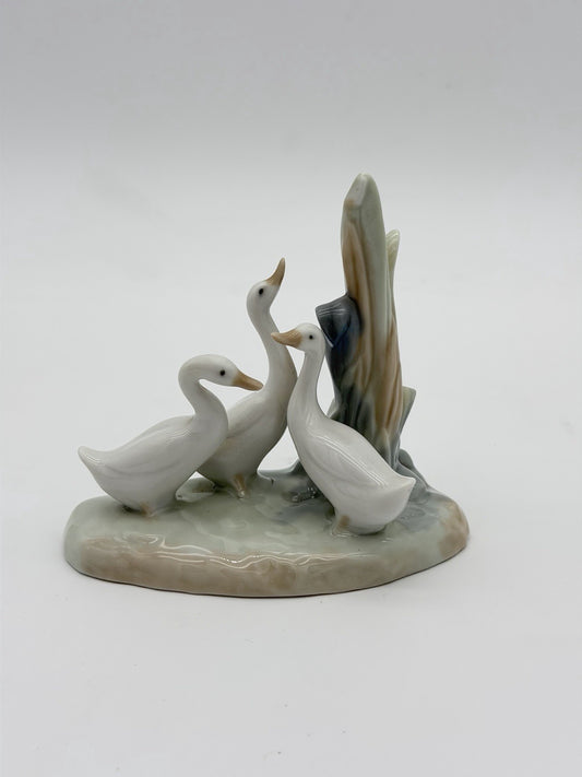 NAO by Lladro Spain Porcelain Three Geese /ducks Painted Vintage Figurine 4 1/2"