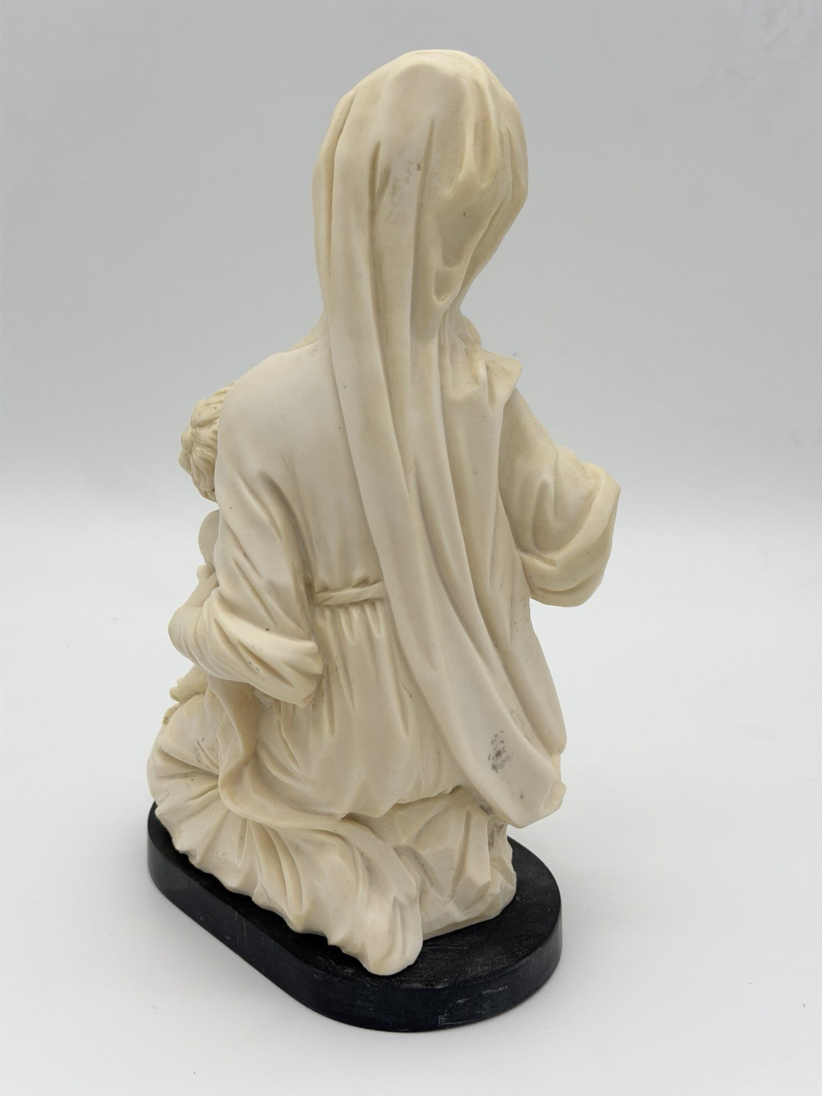 Vintage A Santini Italy Carved Alabaster Madonna Mother & Child Sculpture 10”H