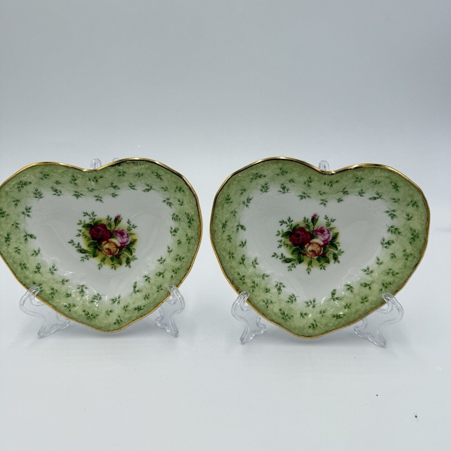 Royal Albert Old Country Roses Green rim Heart Shaped Porcelain Trinkets Set 2