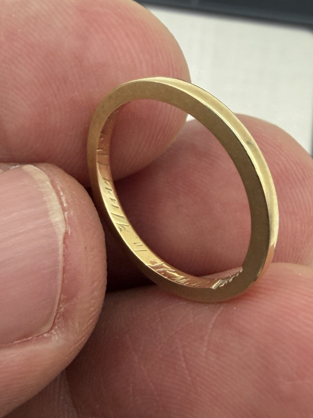 18k Yellow Gold Size 5 Wedding Band 2g Marked
