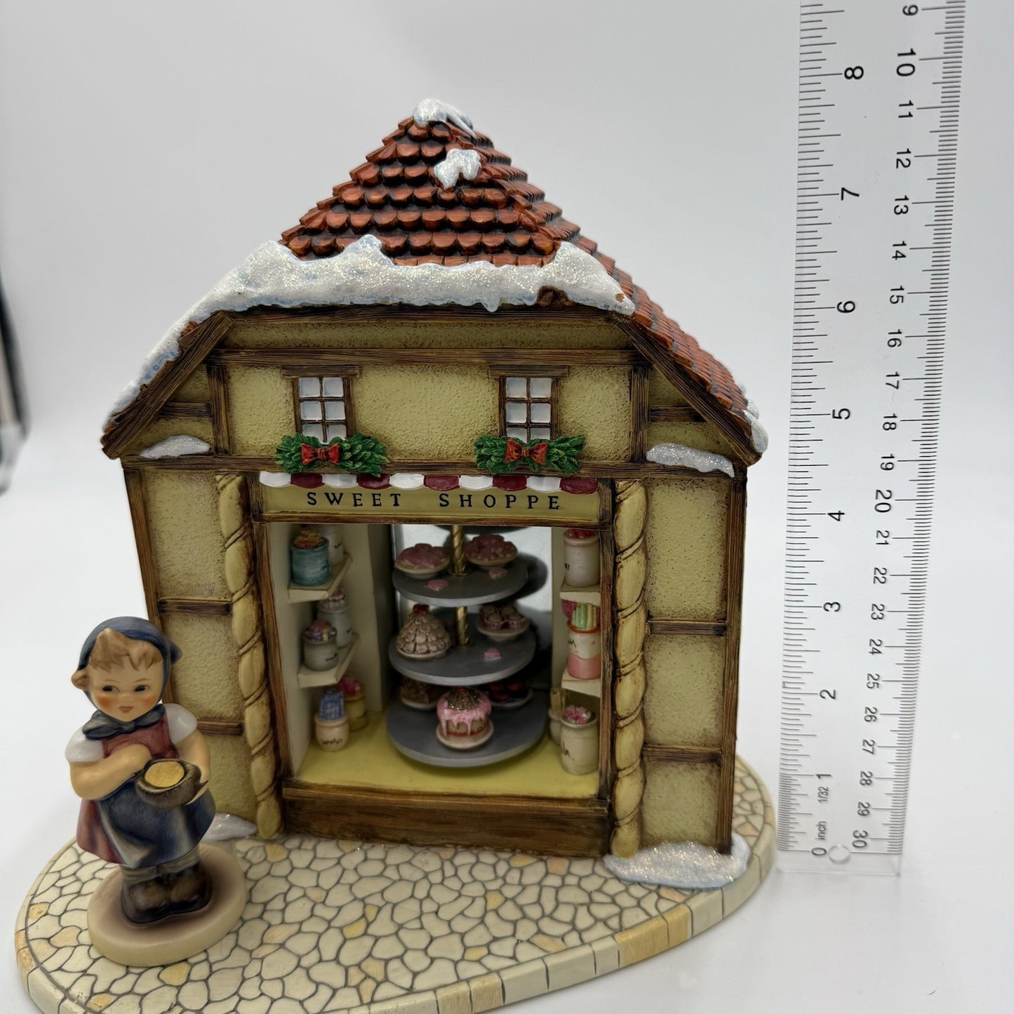 Goebel 2007 Bakery Display Sweet Shoppe Christmas Village Music Box