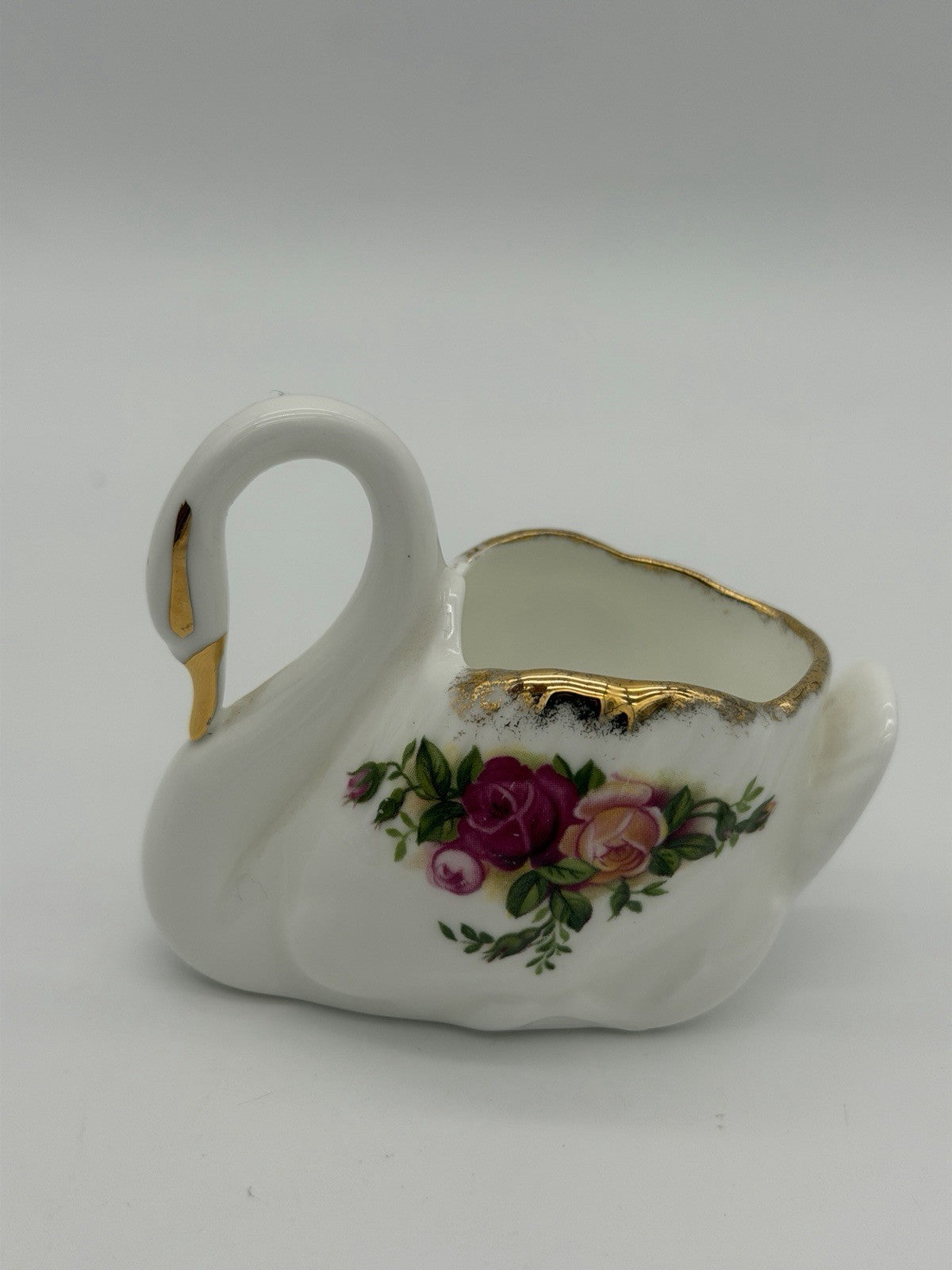 Royal Albert Old Country Roses Porcelain English  Swan Trinket Dish Figurine 2.5