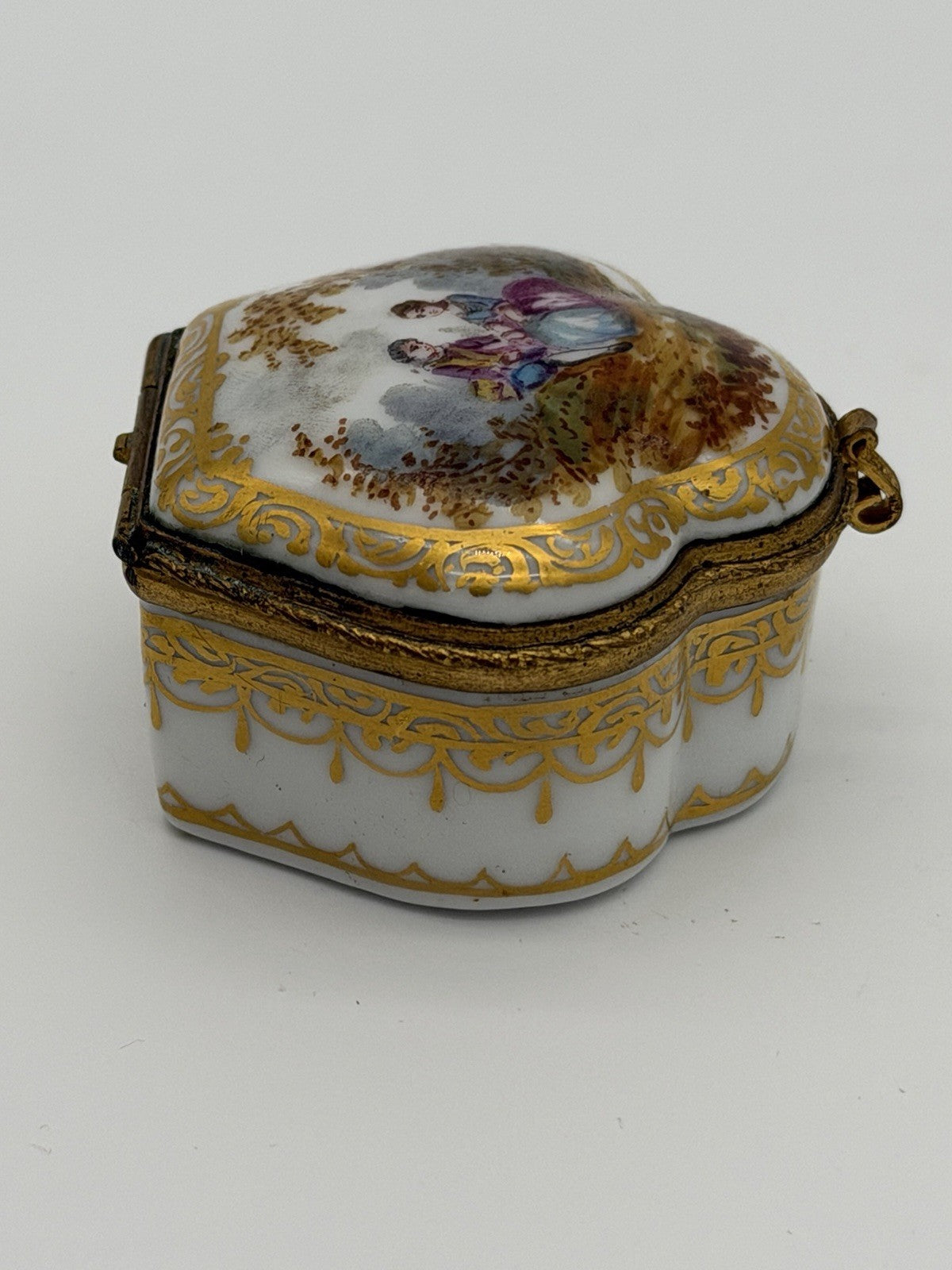 17th C Meissen Hand Painted Porcelain Trinket Box Germany Victorian Small