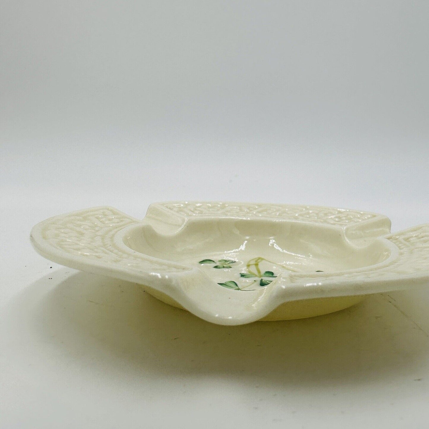 Belleek Ashtray Shamrocks 6th mark 1965 -1980 Ireland Small Vintage Porcelain