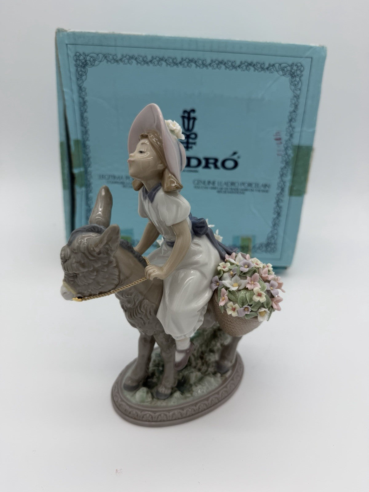 LLADRO Spain Porcelain Look At Me Girl On Donkey Figurine (missing Flowers)