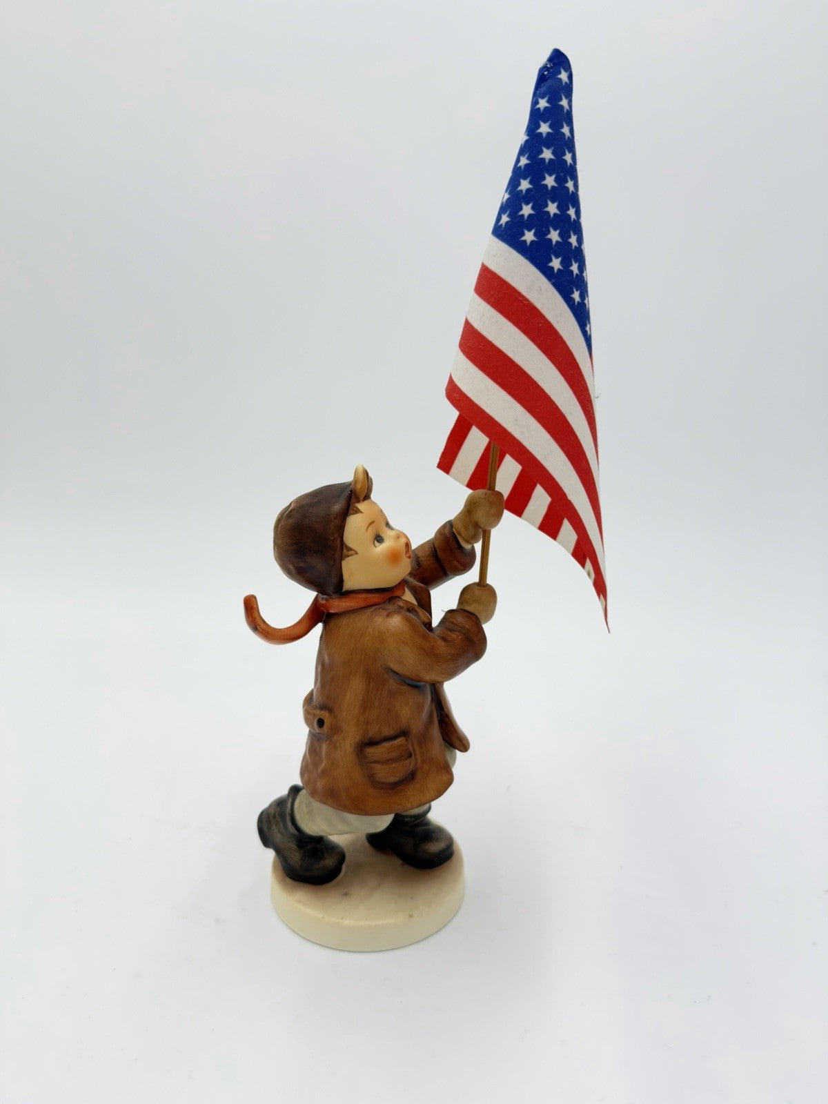 Hummel Goebel Germany Porcelain Call To Glory #739/1 USA Flag 5.75” Figurine