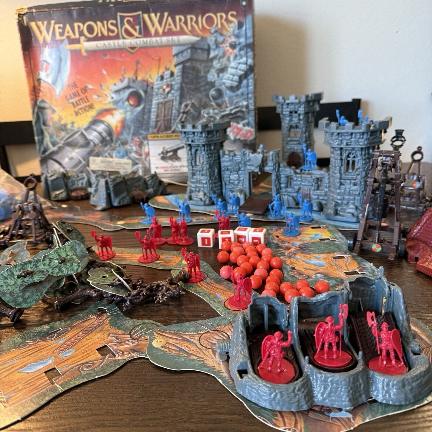 Weapons & Warriors Castle Siege Game~1995~Pressman ~#9705 + Lashout Launcher Set