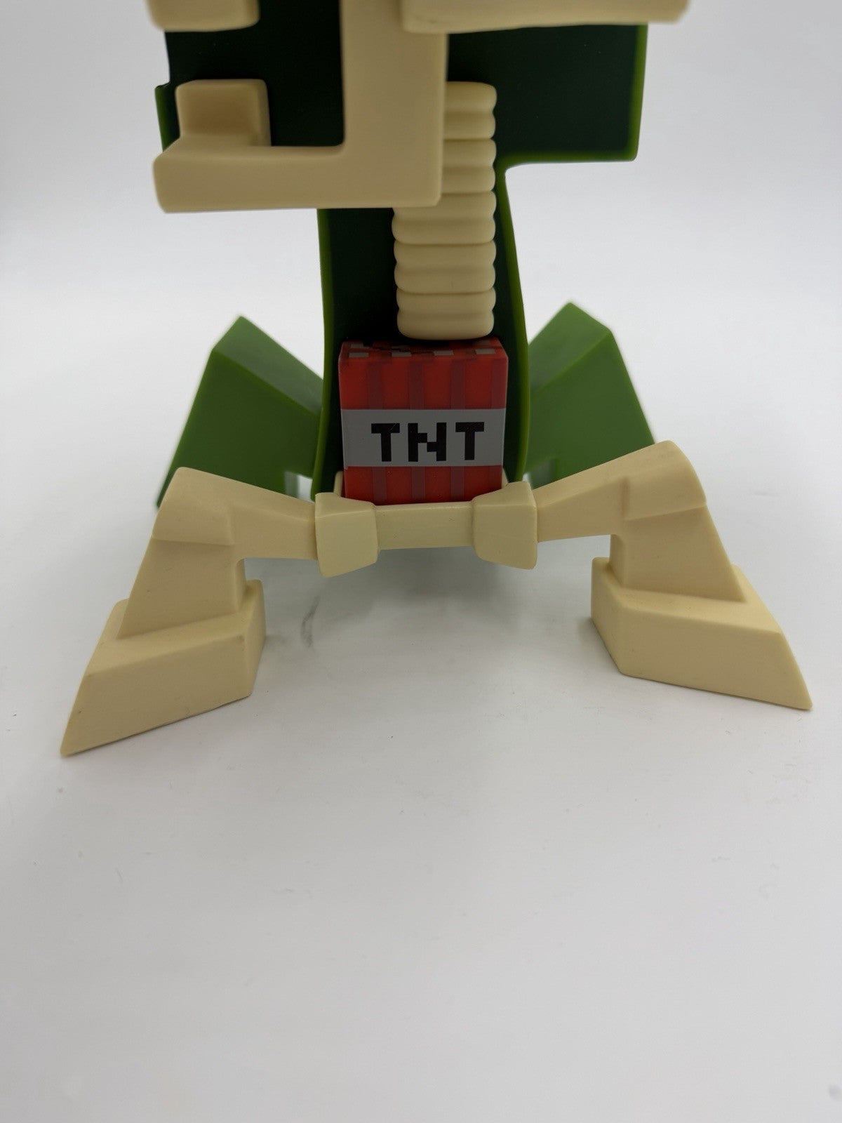 Minecraft Creeper Anatomy Authentic Jinx Mojang Vinyl Action Figurine 8”H