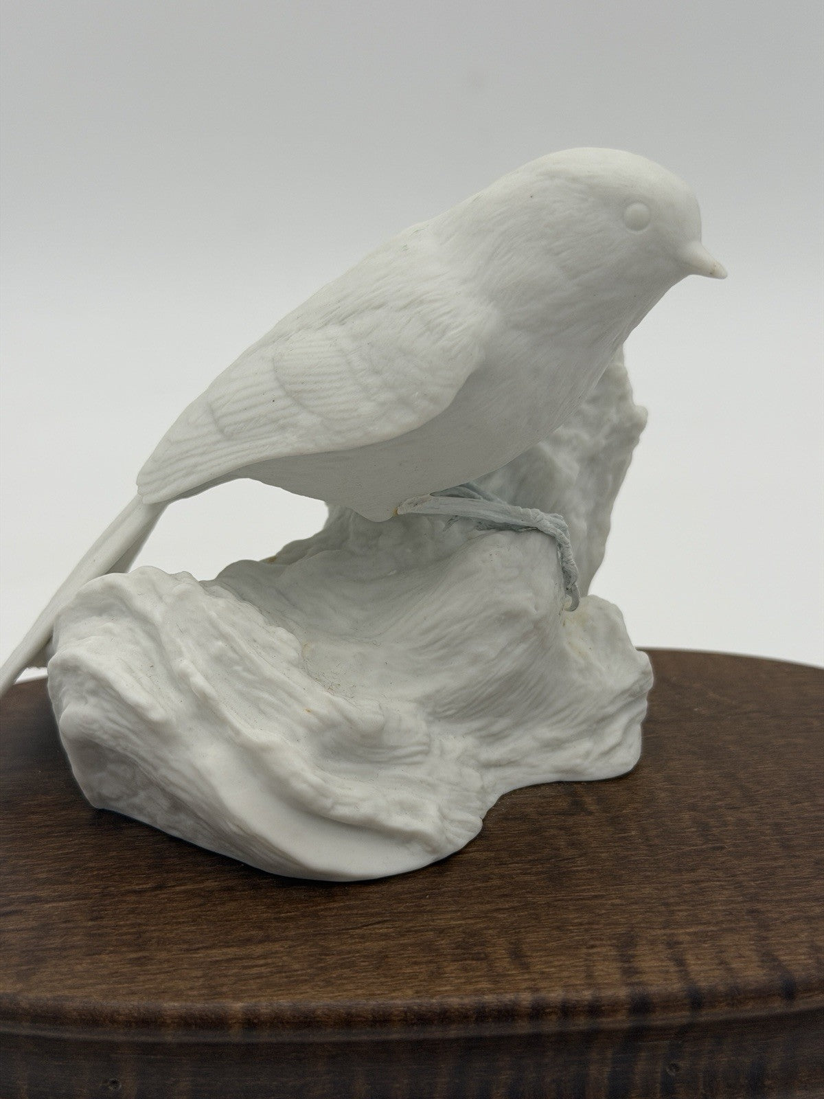 Rare R.K. Searles Porcelain White Bisque Bird Figurine On Wood Base 1980 Signed