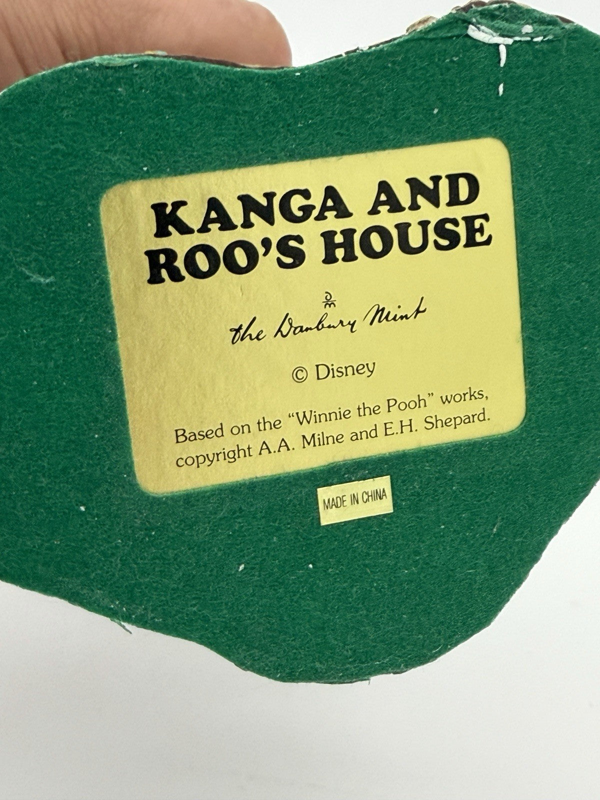 Danbury Mint At Home In Hundred Acre Wood  Kanga & Roo's House Disney Figurine
