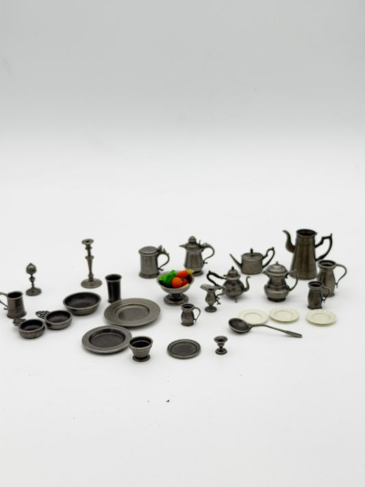 Franklin Mint 82’ Colonial American Pewter Miniatures Dollhouse Kitchen Lot 26