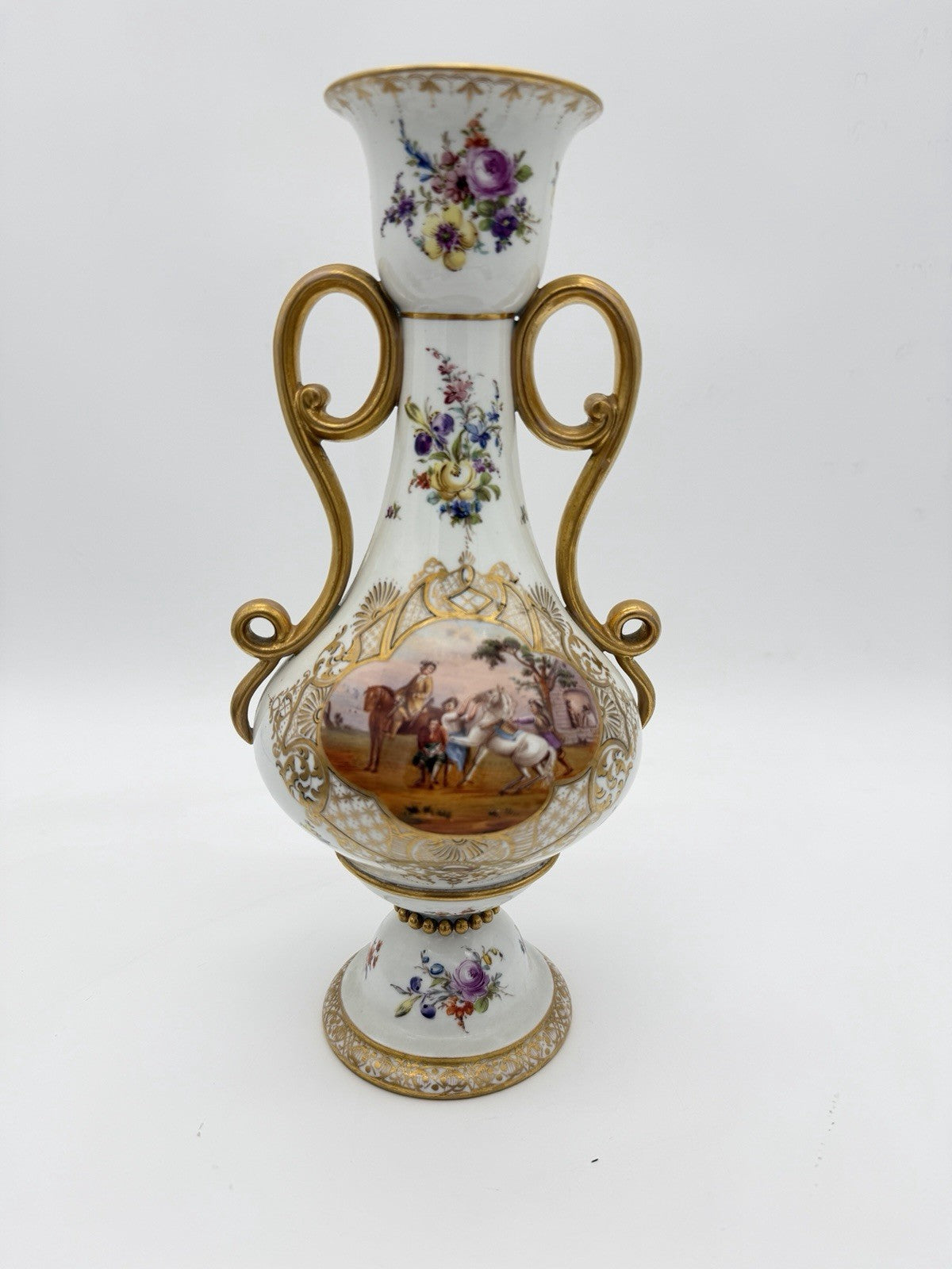 Antique Meissen Porcelain Amphora Double Handle Painted Horses Battle Vase 12”H