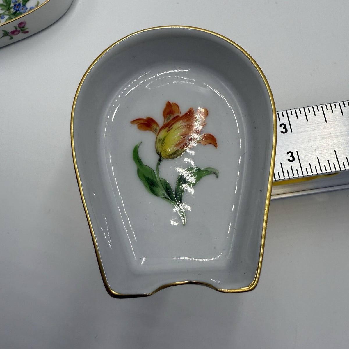 Meissen Ashtrays Pair Of Porcelain Floral Painted Germany Antique 19th Century