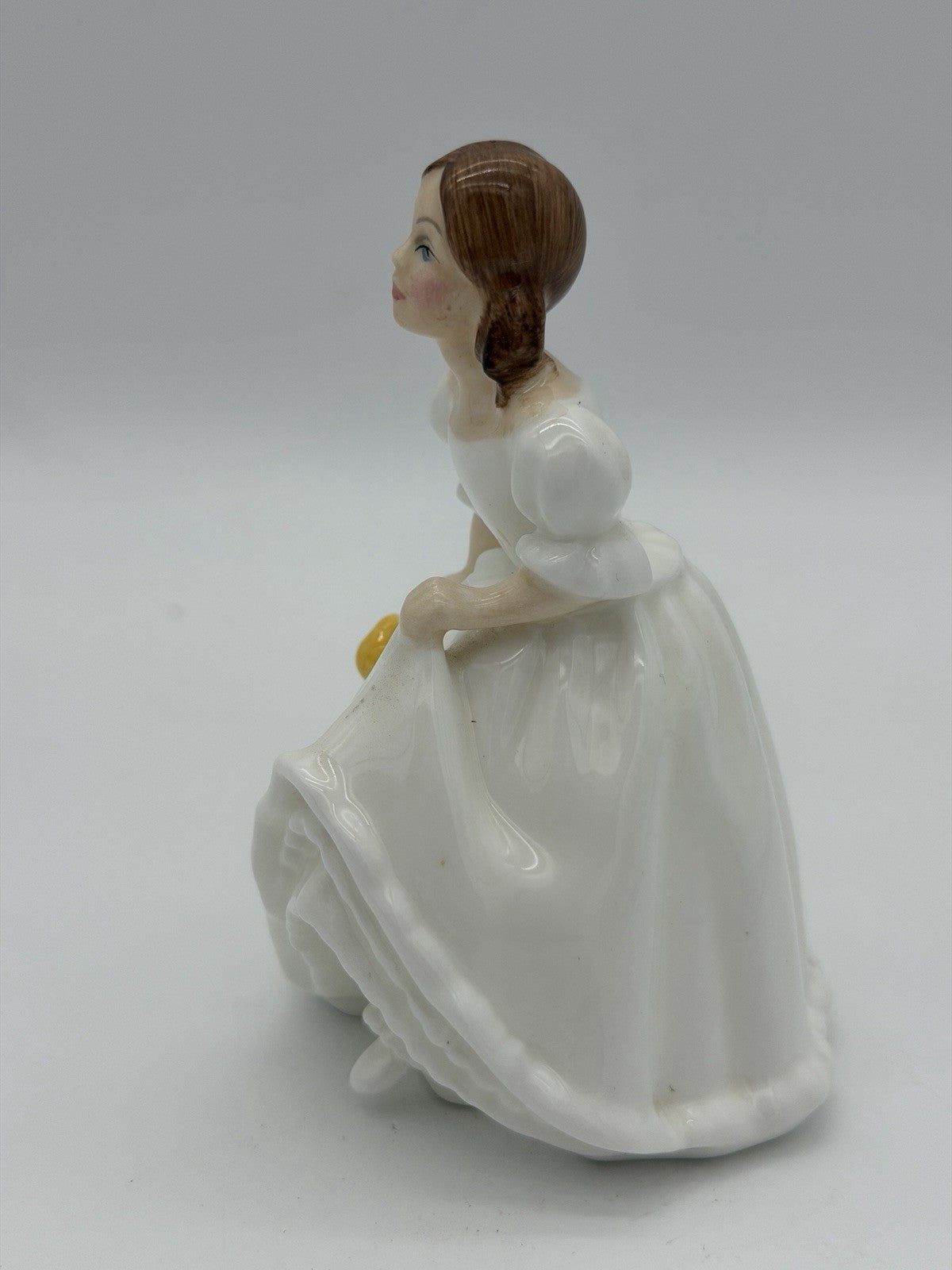 Royal Doulton Porcelain Lynsey White Dress w/Doll HN 3043 P. Parsons Figurine