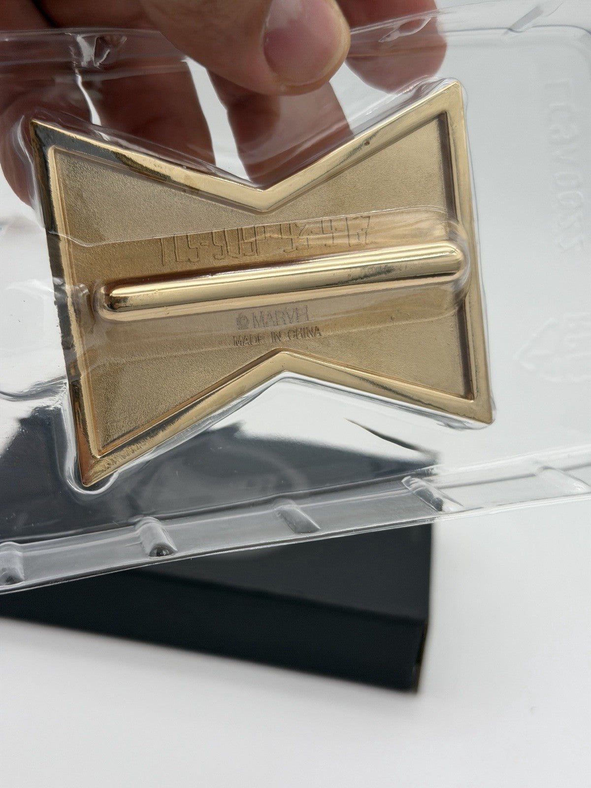 Marvel Avengers Earth Mightiest Collectors Edition Black Widow Belt Buckle Gold