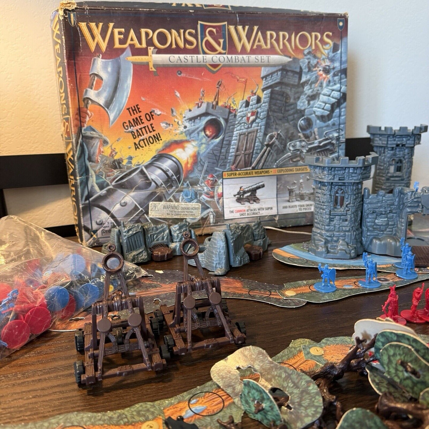 Weapons & Warriors Castle Siege Game~1995~Pressman ~#9705 + Lashout Launcher Set