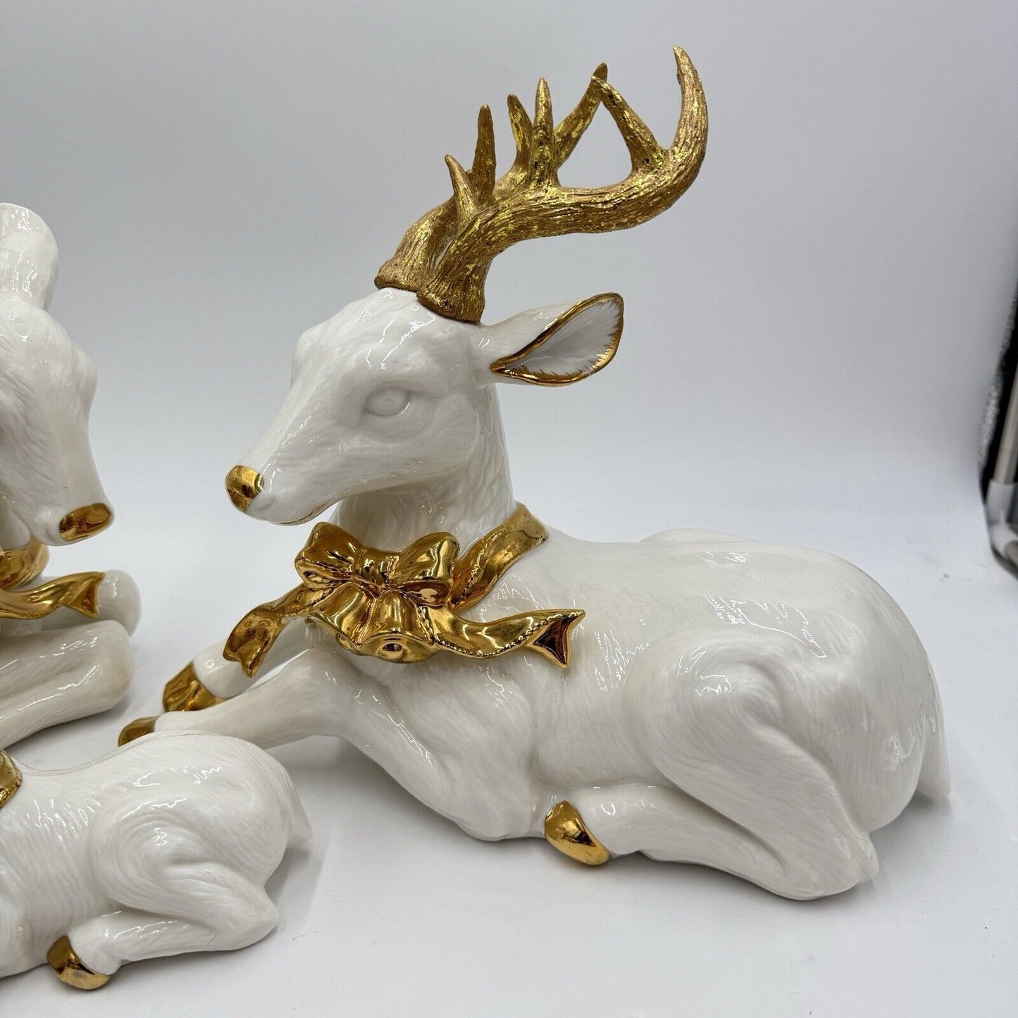 1999 Grandeur Noel 3 Piece Porcelain Deer Family Christmas Figurines #663688 Box