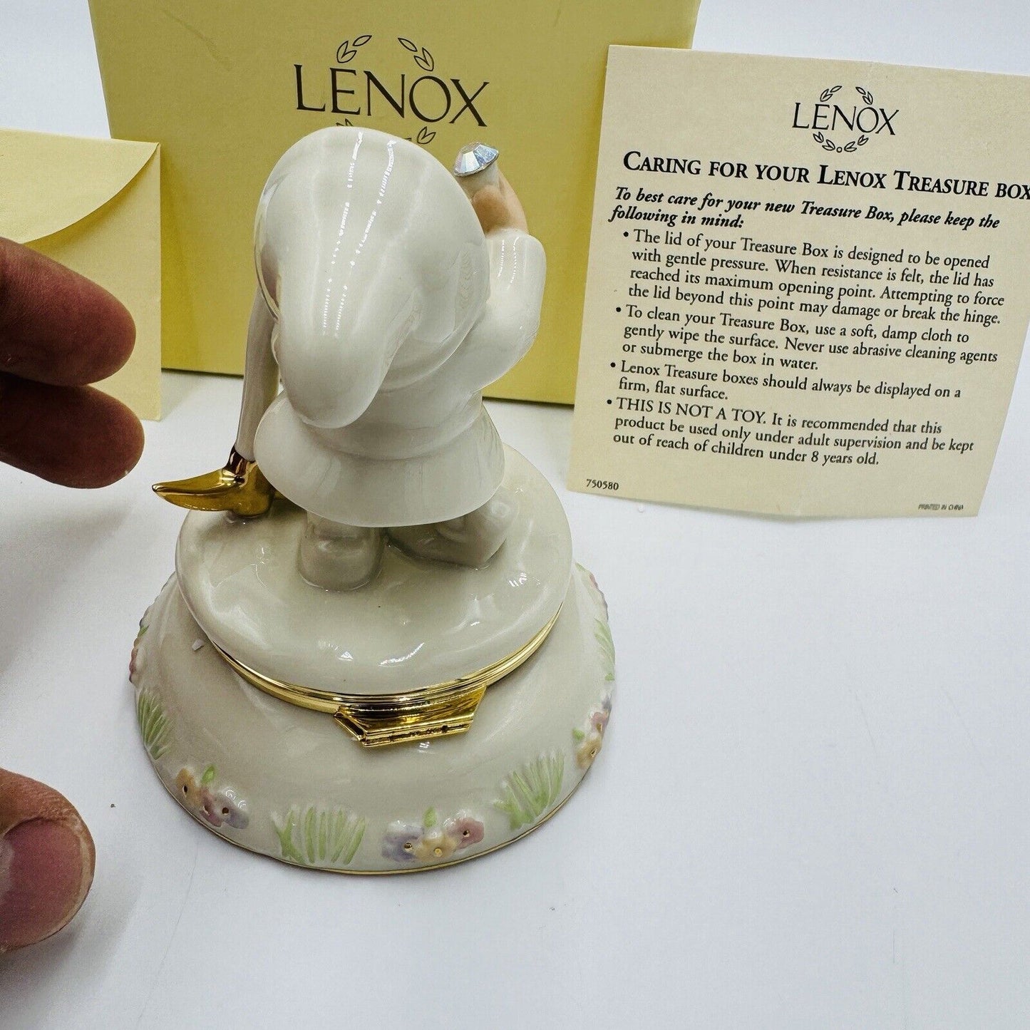 Lenox Porcelain Disney Showcase Bashful Treasure Box Trinket Box Figurine