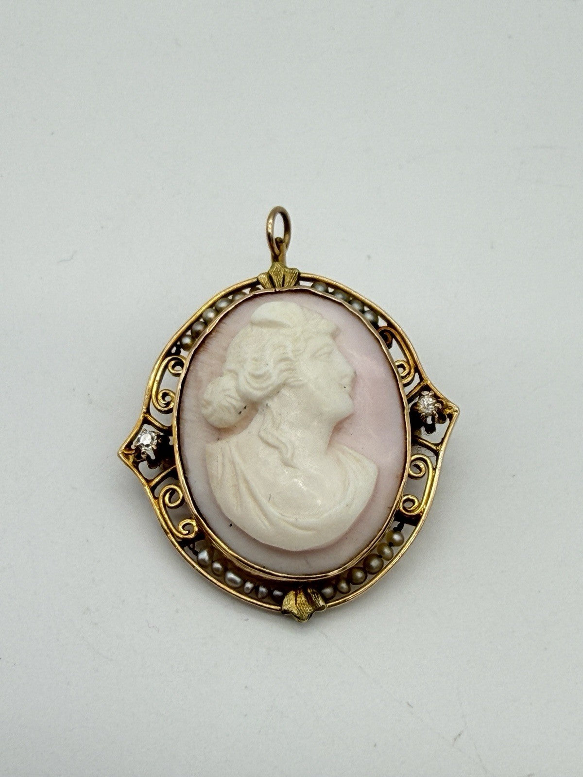 Vintage 10K Yellow Gold Large Shell Cameo Brooch Pin Pendant