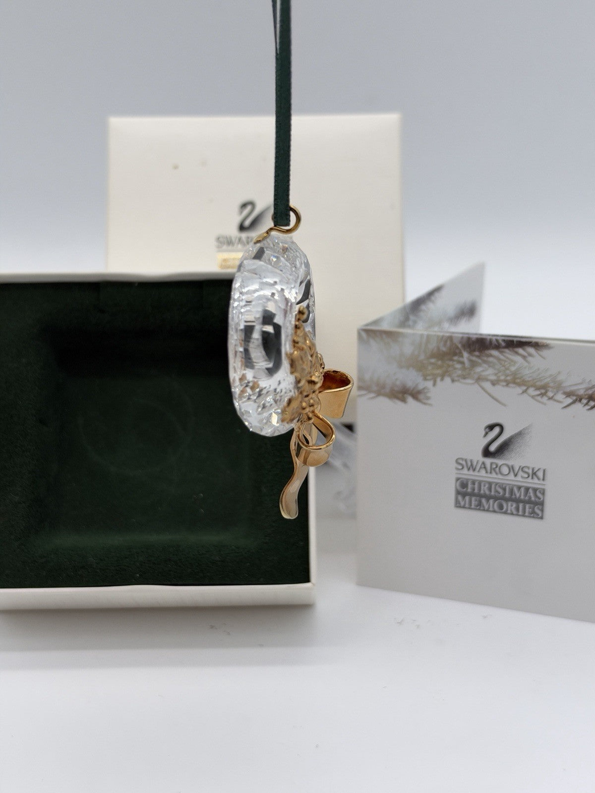 Swarovski Crystal Austria Memories Ornament 1996 Christmas Wreath Box & COA