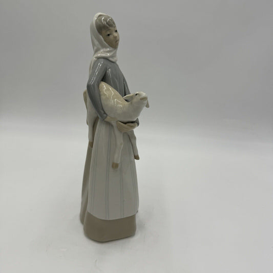 Lladro Spain Girl Standing with Lamb #4584 Large Porcelain Figurine 11"