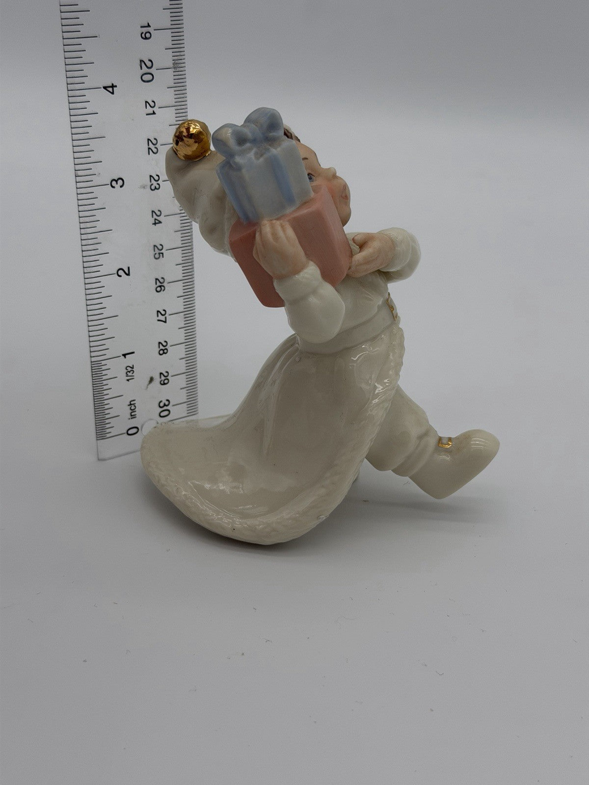 Lenox Porcelain USA Finishing Touches LOADING THE SLEIGH Figurine 5” Vtg