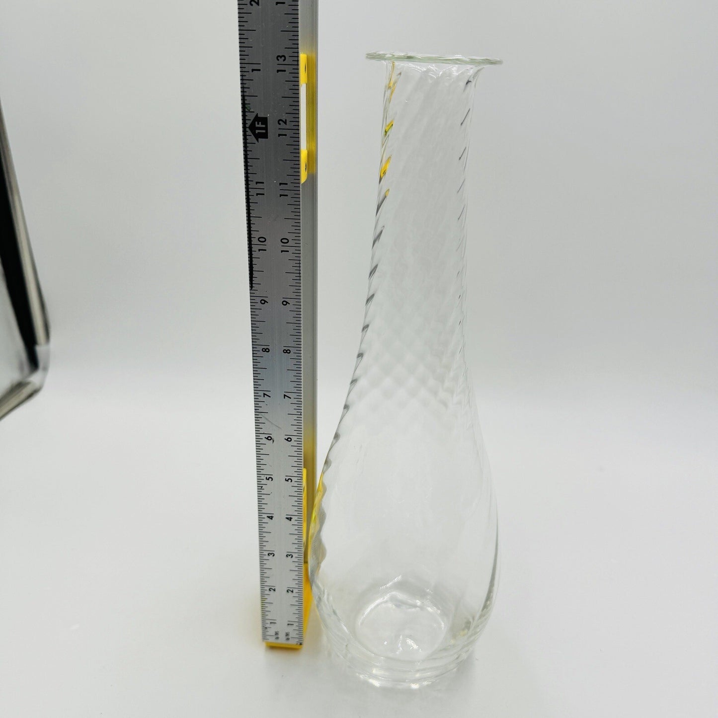 Villeroy & Boch Crystal Glass Swirl Flower Vase Tall 13in Serveware