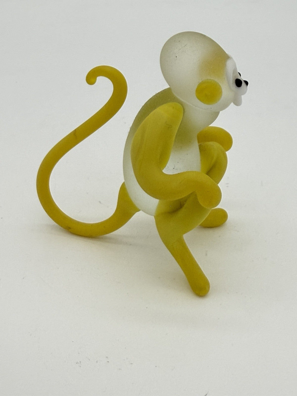 Vintage Hand Blown Art Glass Monkey Yellow White Frosted Figurine 2.5”H