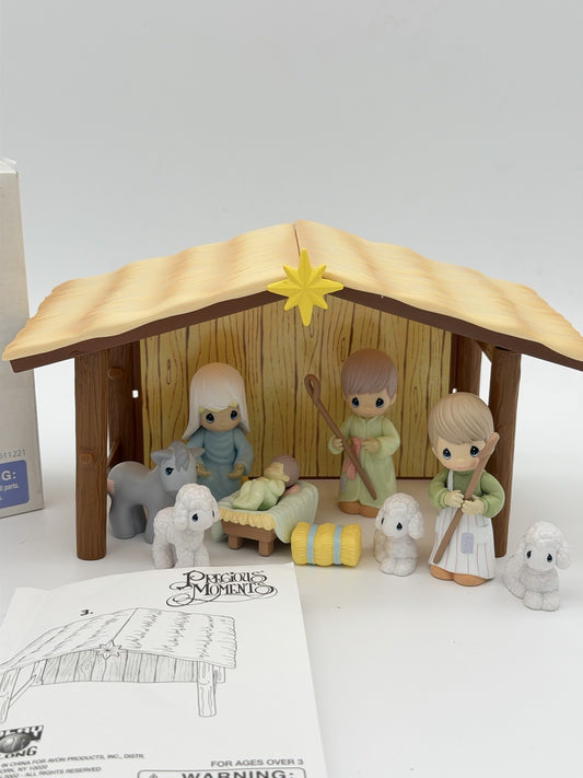 Vintage Avon Precious Moments 2002 Christmas Nativity Play Set Complete