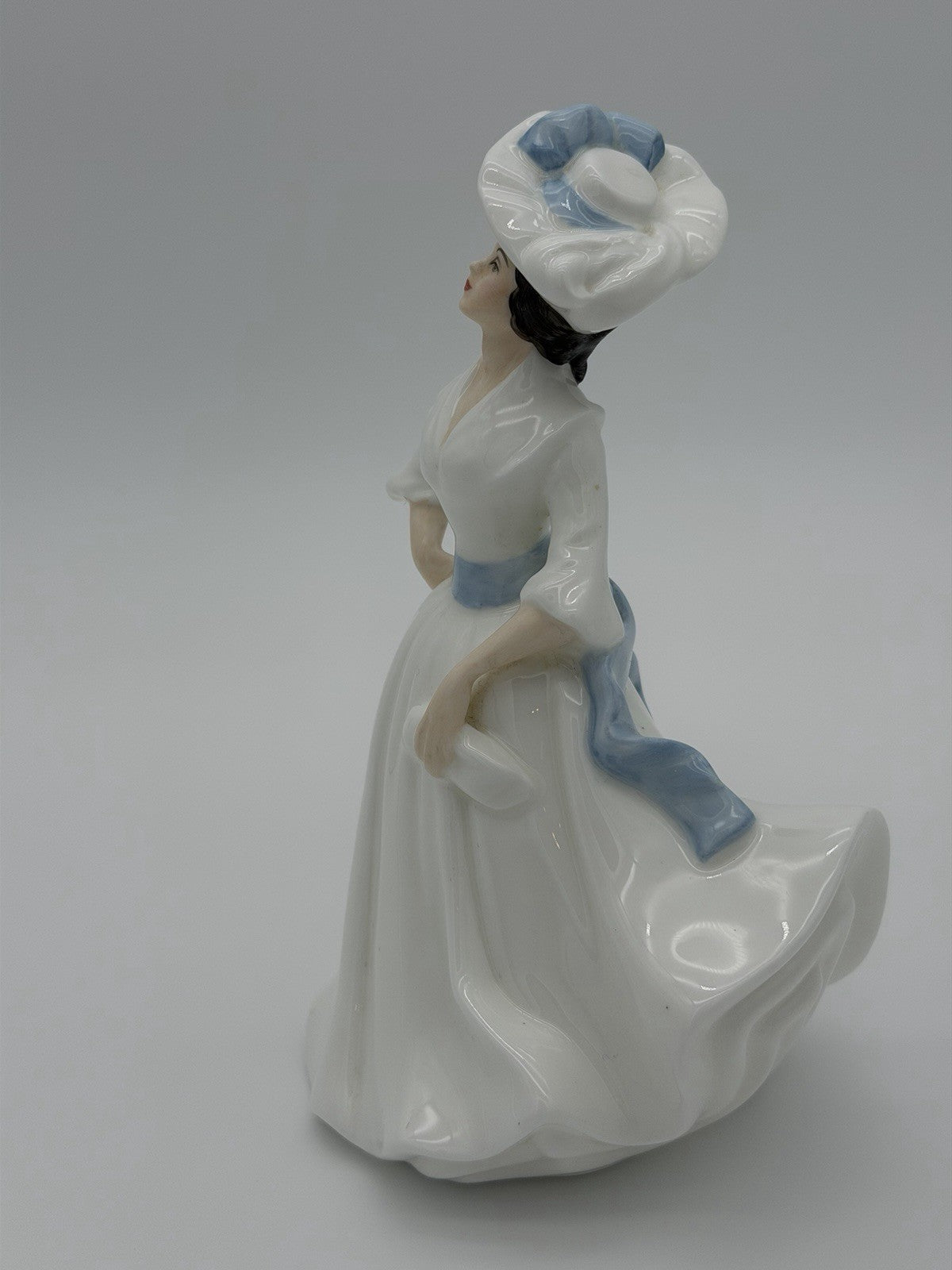 Vintage Royal Doulton Porcelain England Margaret Figurine HN2397 White 7.3”H