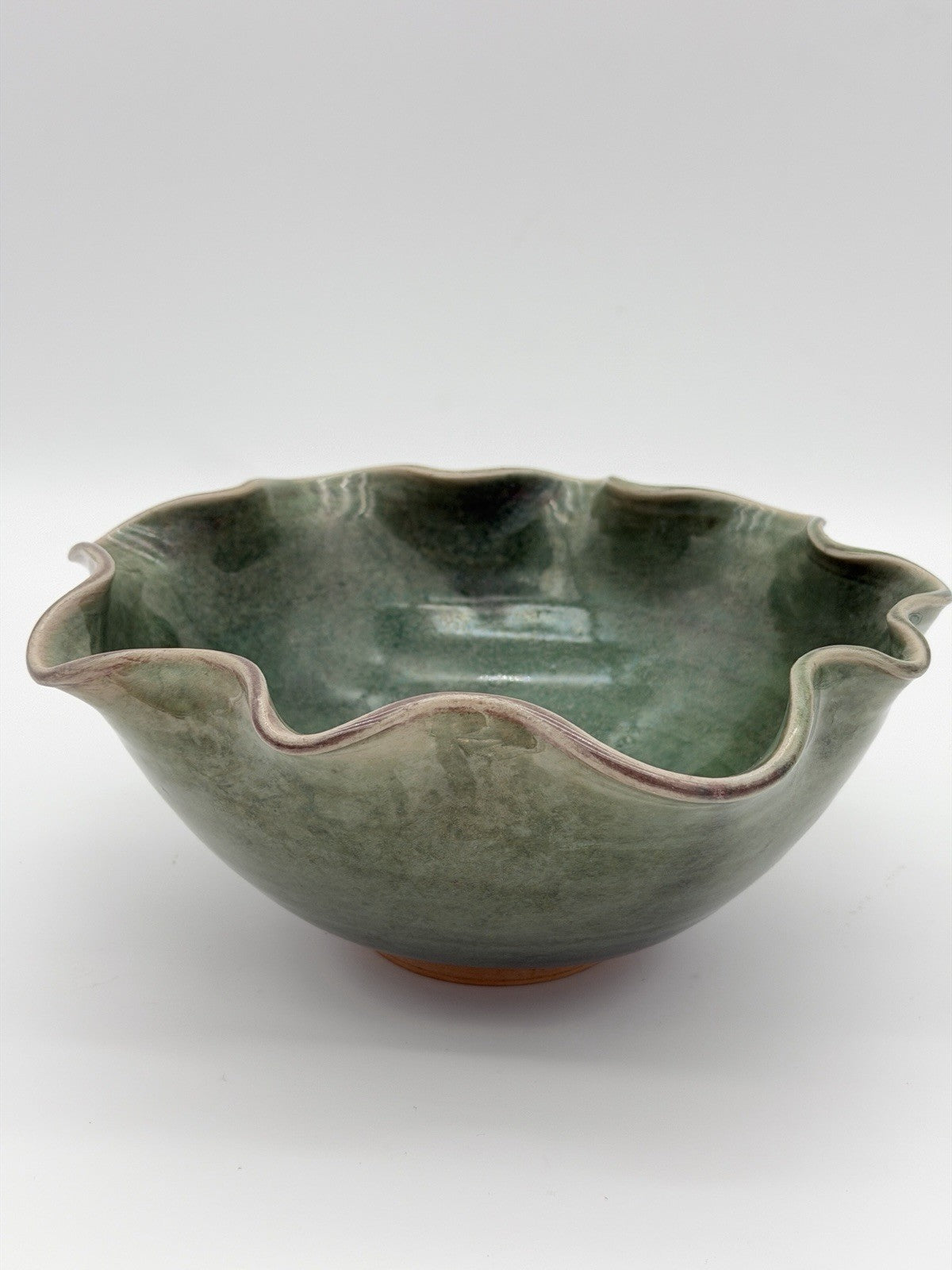 ROBBIE BREAUX Studio Art Pottery Green Large Centerpiece Bowl Ruffled Signed