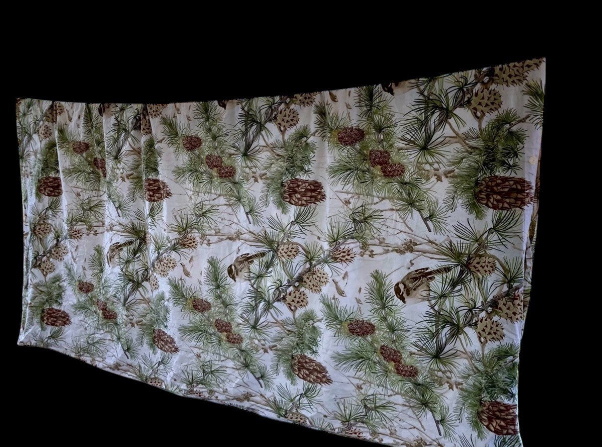 Pottery Barn Winter Pinecone Bird Pattern 100% Cotton Full / Queen Duvet Cover