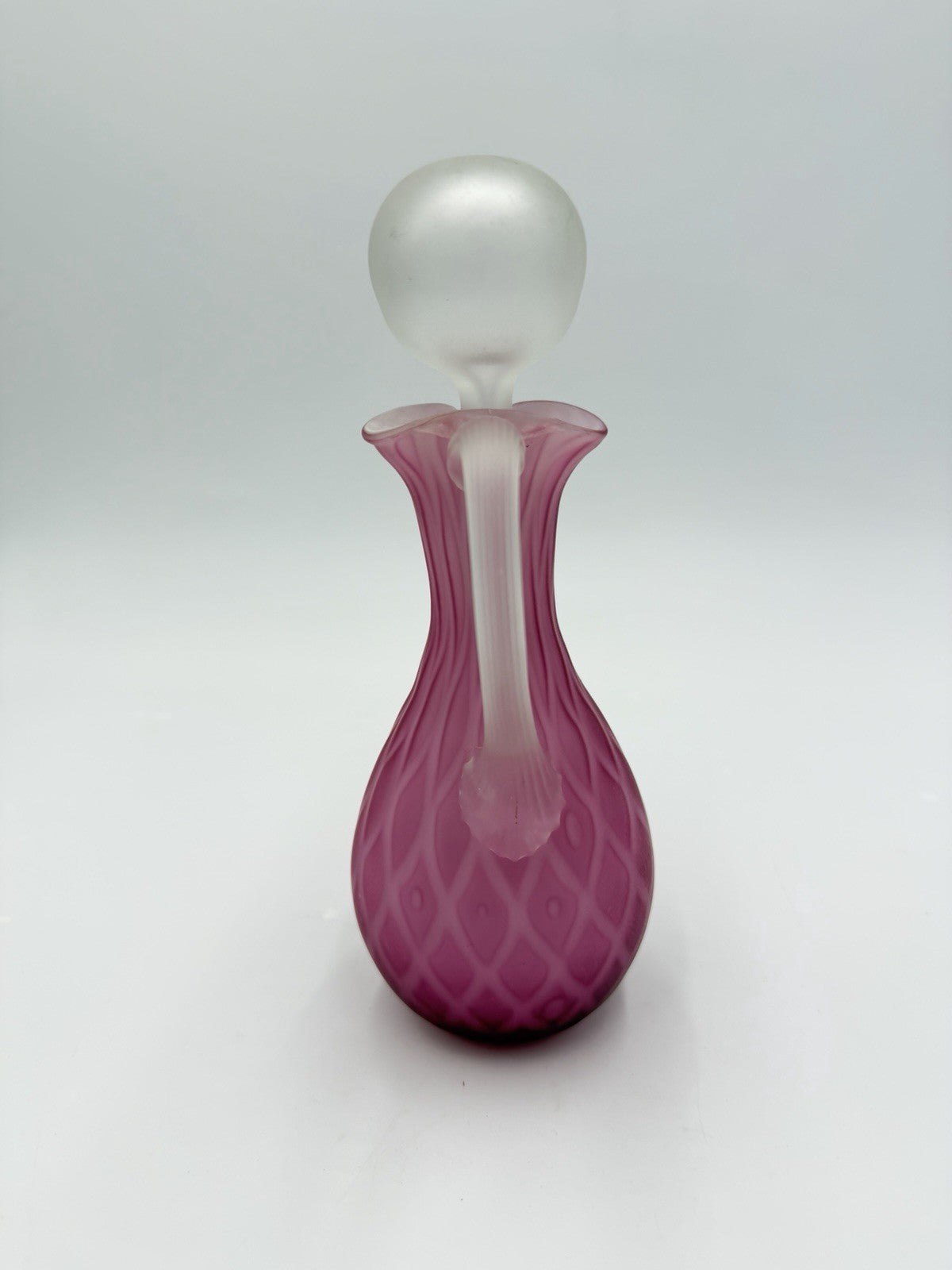 Murano Venice Art Glass Pink Satin Diamond Optic Pattern Cruet w/ Stopper 7.5”