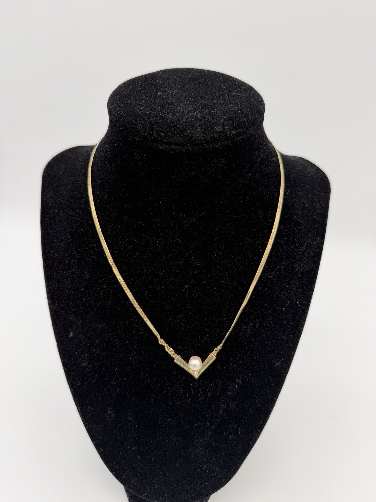14k Italy Yellow Gold Herringbone V Drop Necklace 16”pearl Diamond 6g