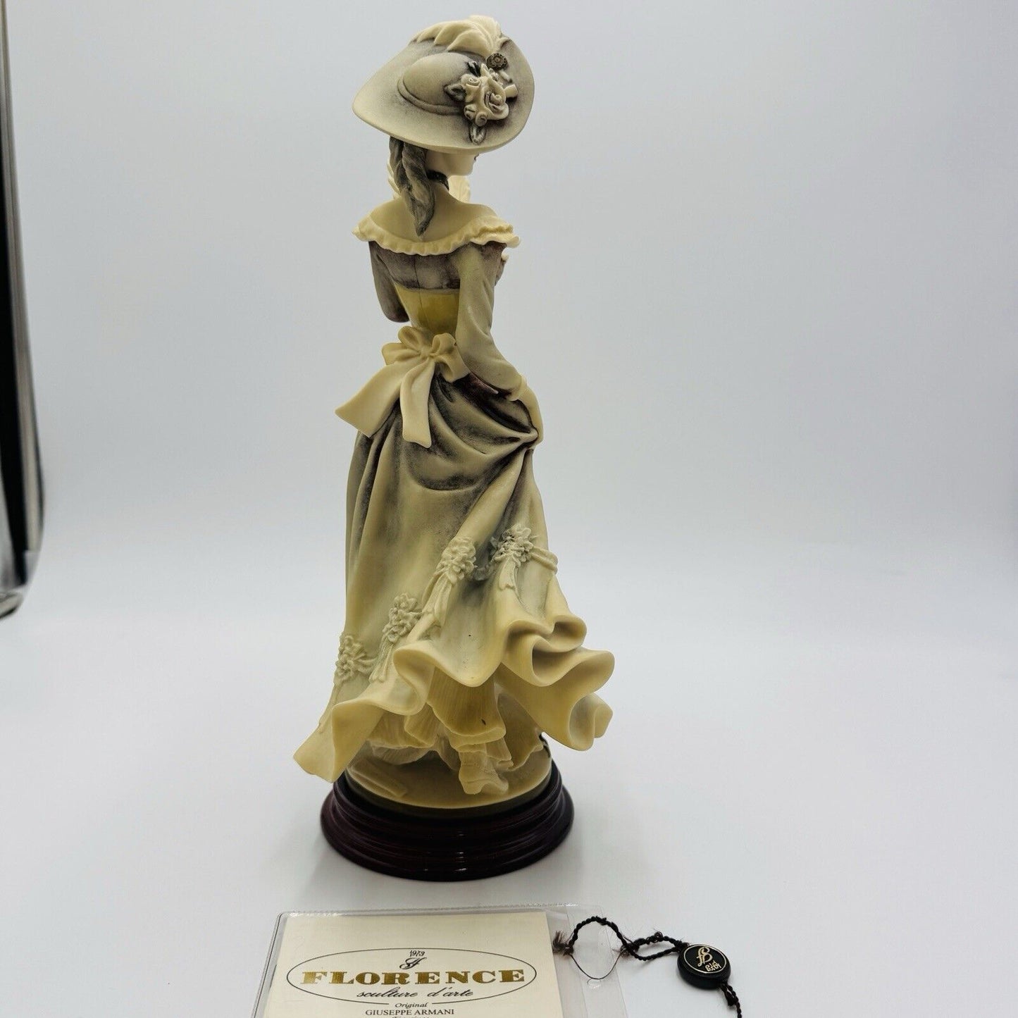 Giuseppe Armani Italy Porcelain Lady Vanessa Sculpture Statue Art 0347C