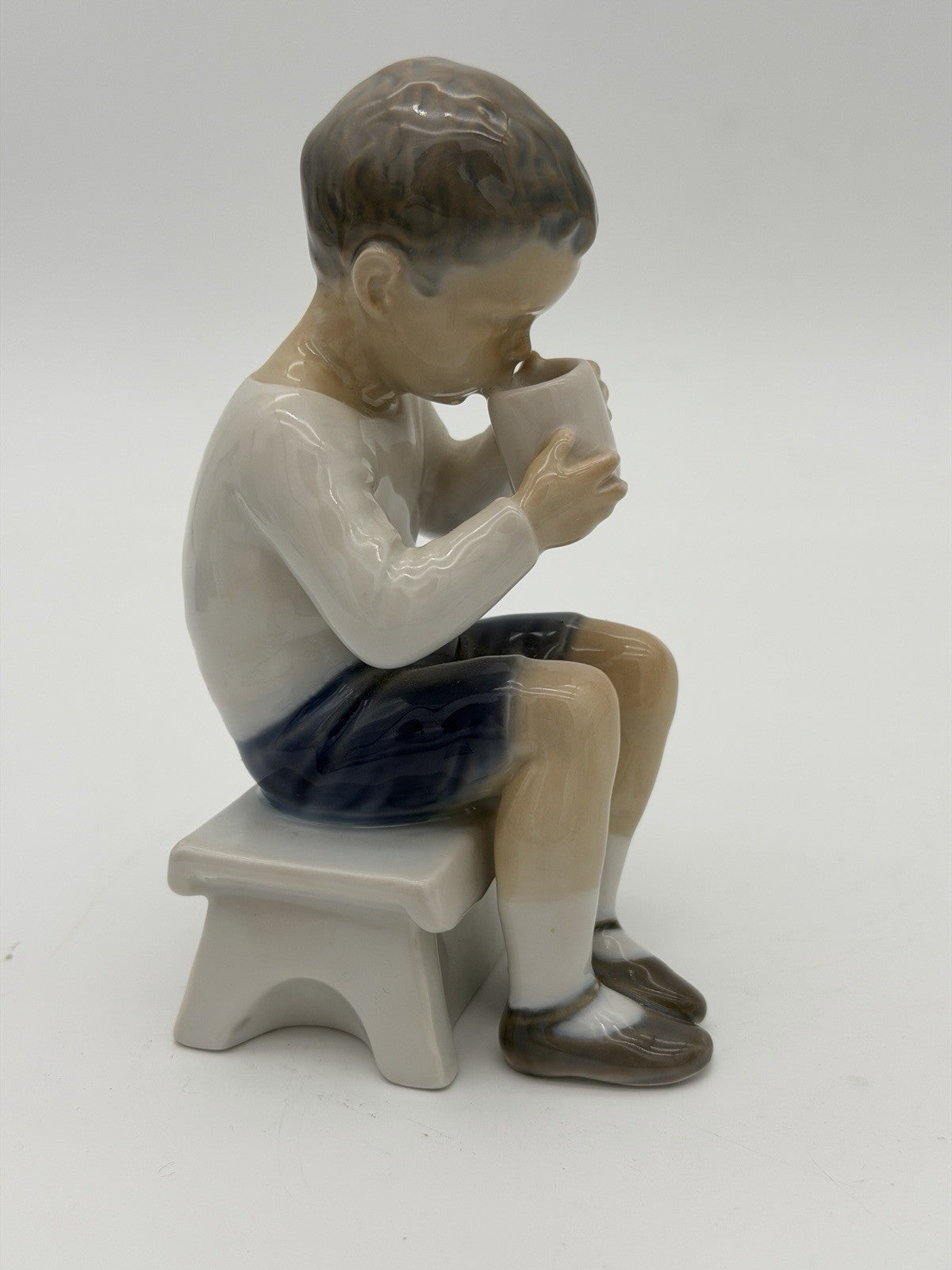 Bing & Grondahl Copenhagen Denmark Victor Boy w/ Coffee # 1713 Figurine Painted