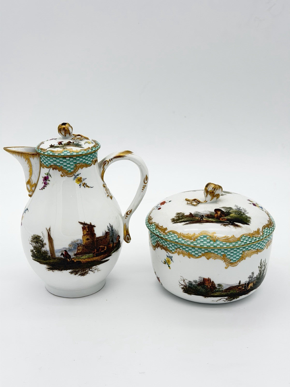 Rare Meissen C.1720 Porcelain Painted Country Scene Milk Jug & Sugar Bowl Antiqu