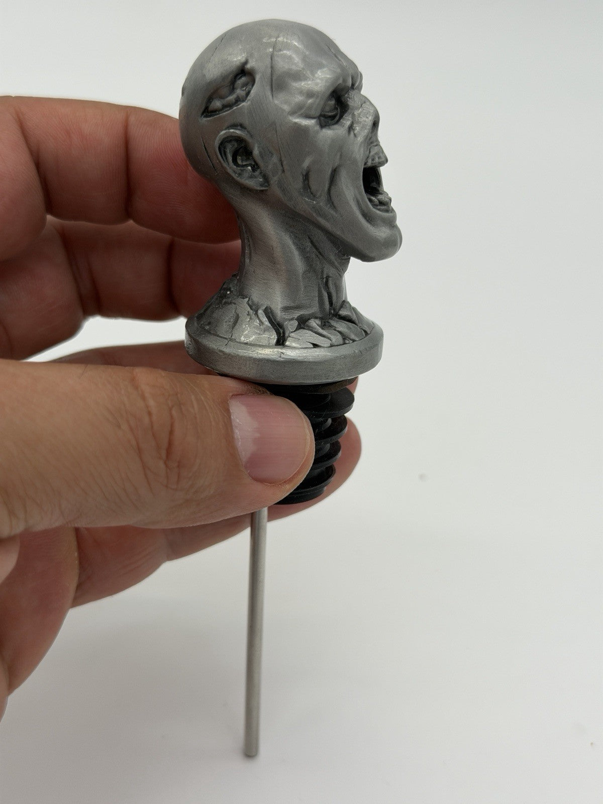 MENAGERIE Zombie Wine Pourer/Aerator Stainless Steel silicone rubber fitting