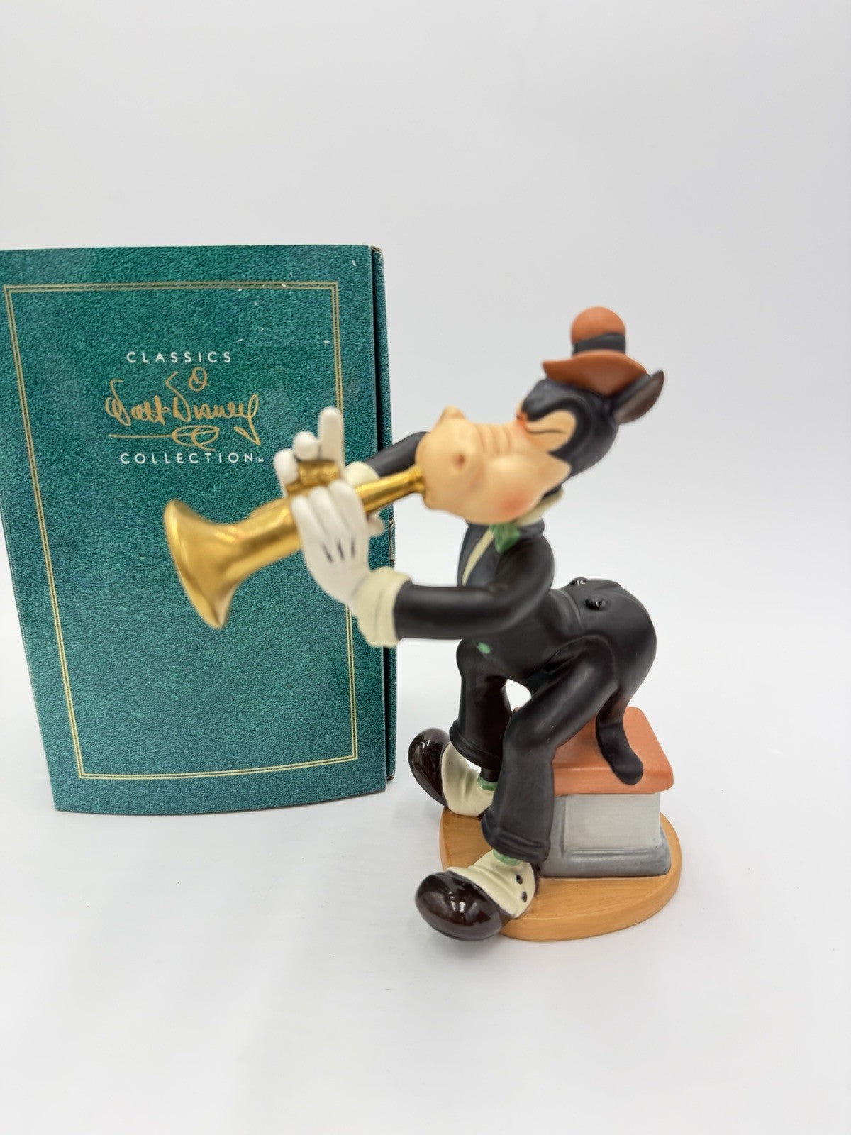Walt Disney Classics Collection WDCC Horace's High Notes Symphony Hour Figurine