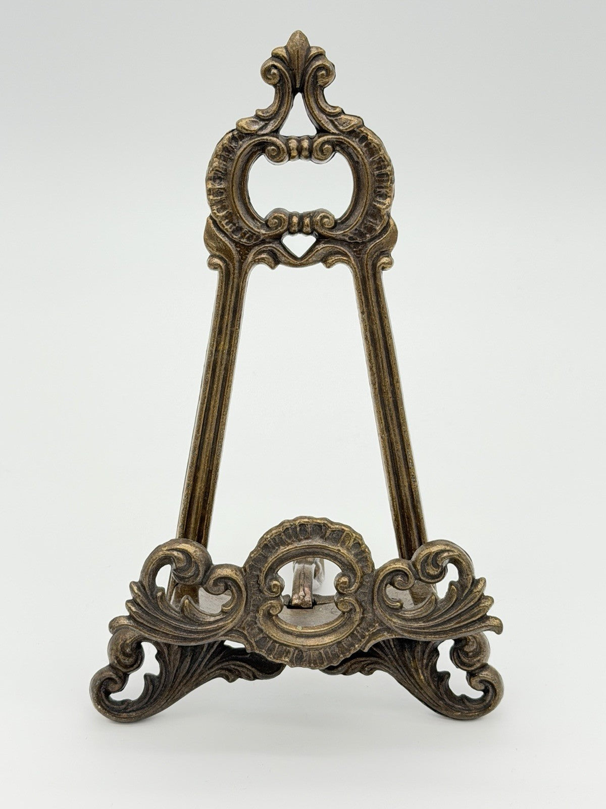 Antique Ornate Bronze 8”Frame Metal Table Top Easel Picture Book Plate Stand
