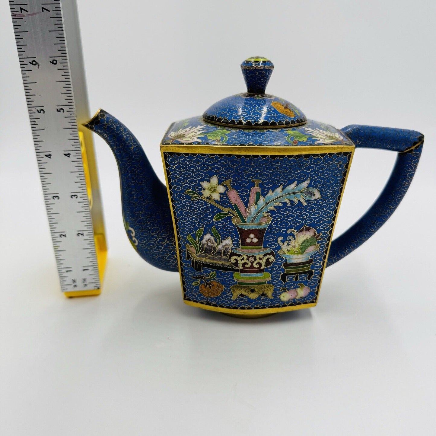 Antique cloisonne enamel teapot 19th C. Qing dynasty Brass Lidded W:7-1/2" H:6"