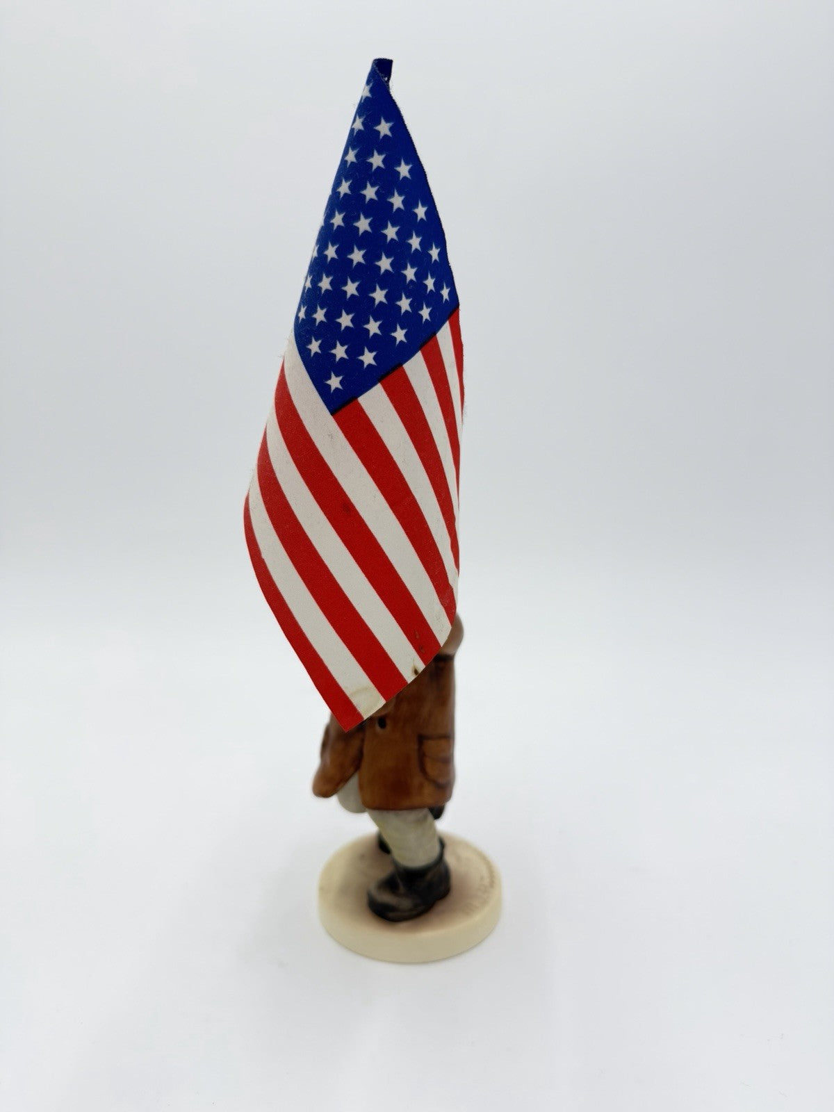 Hummel Goebel Germany Porcelain Call To Glory #739/1 USA Flag 5.75” Figurine