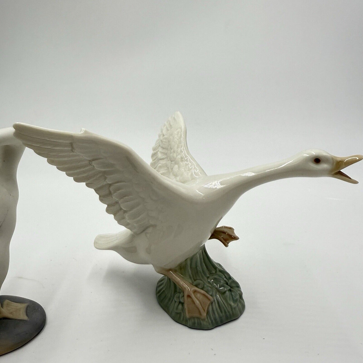 Vintage Lladro Spain Porcelain Ducks Figurines Glossy /matte White Rare 4” Set