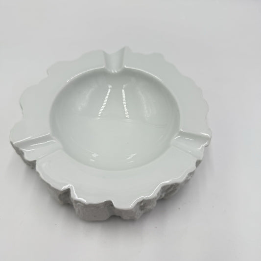 Bareuther Waldsassen Bavaria Porcelain White Ashtray Germany Vintage 2”x6”Rare
