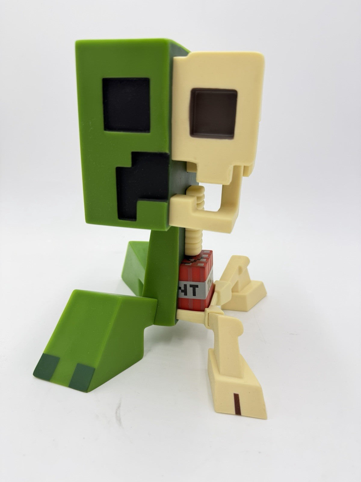 Minecraft Creeper Anatomy Authentic Jinx Mojang Vinyl Action Figurine 8”H
