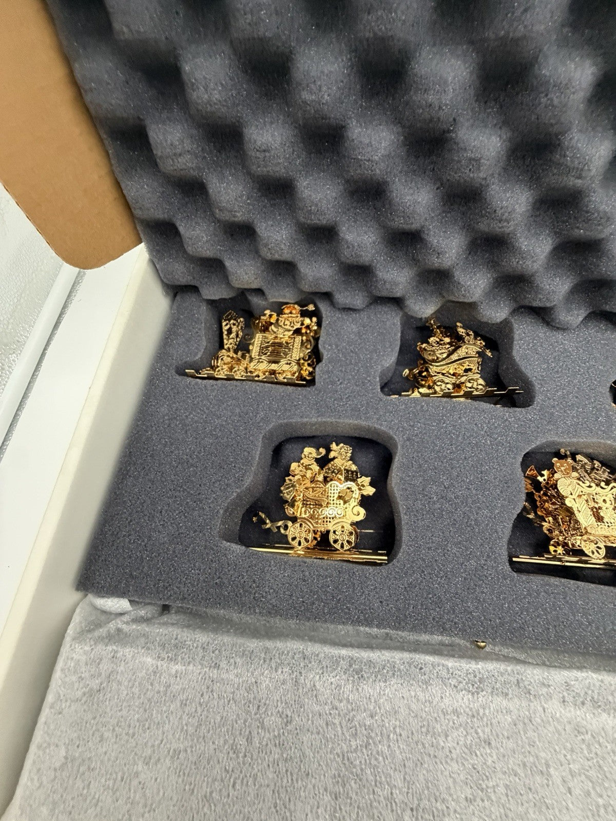 The Danbury Mint Santa’s Gold Christmas Train 24k Gold Finish Complete Wood Base