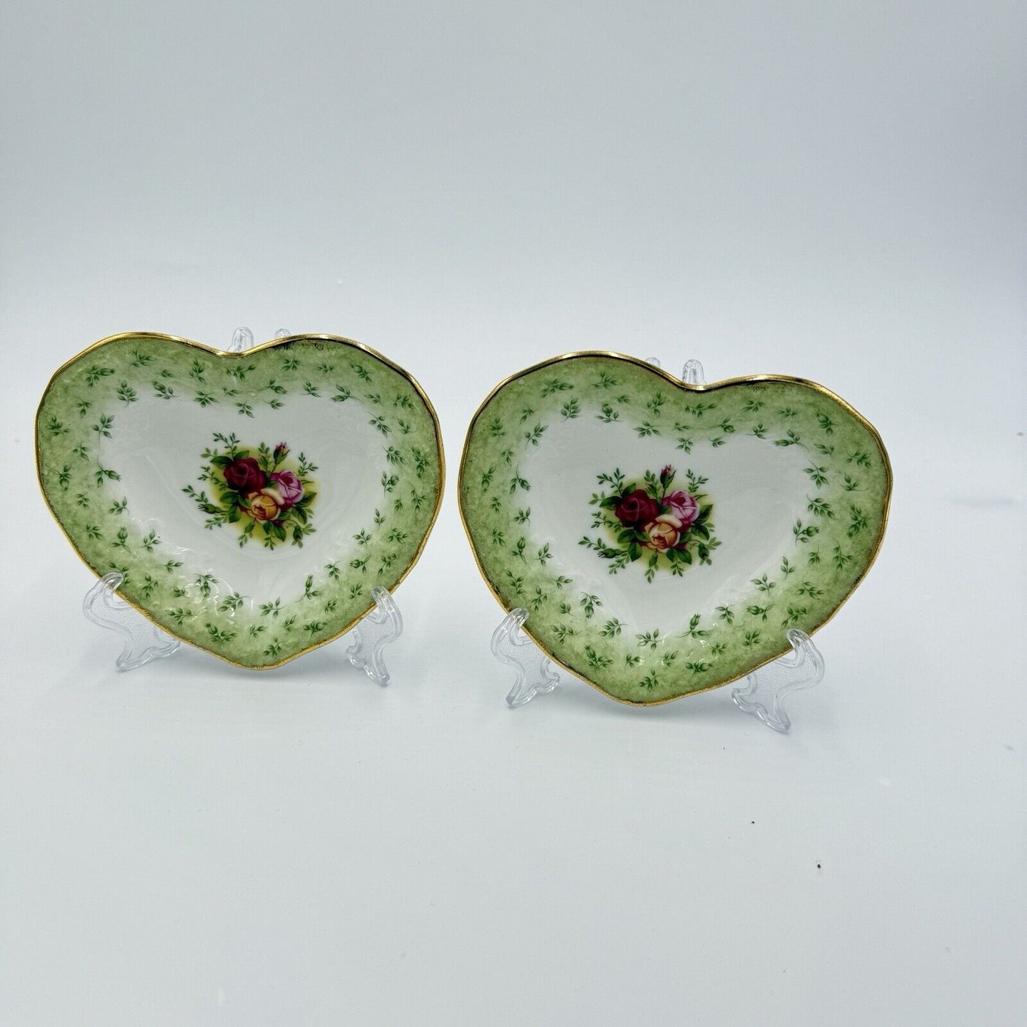 Royal Albert Old Country Roses Green rim Heart Shaped Porcelain Trinkets Set 2