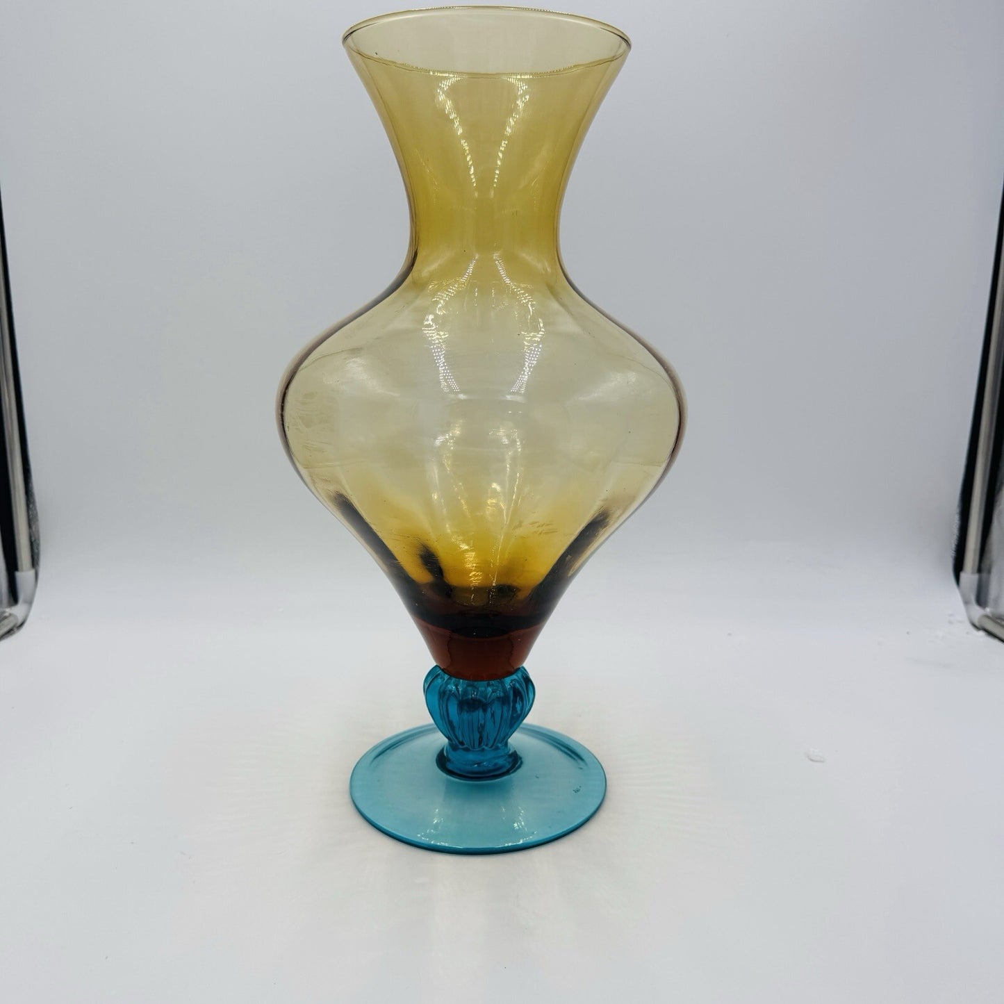 Murano Vetro Eseguito Amber Optic Ribbed Art Glass Footed Vase Large 16in