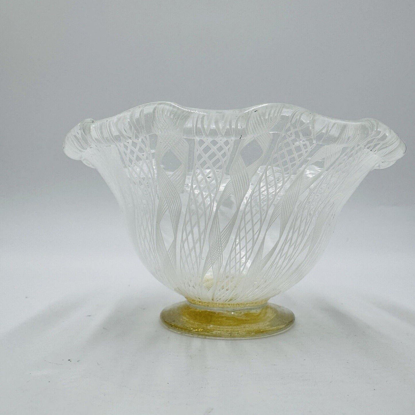 Murano Art Glass VENINI LATTICINO White ribbon bowl Italy Gold Base Small