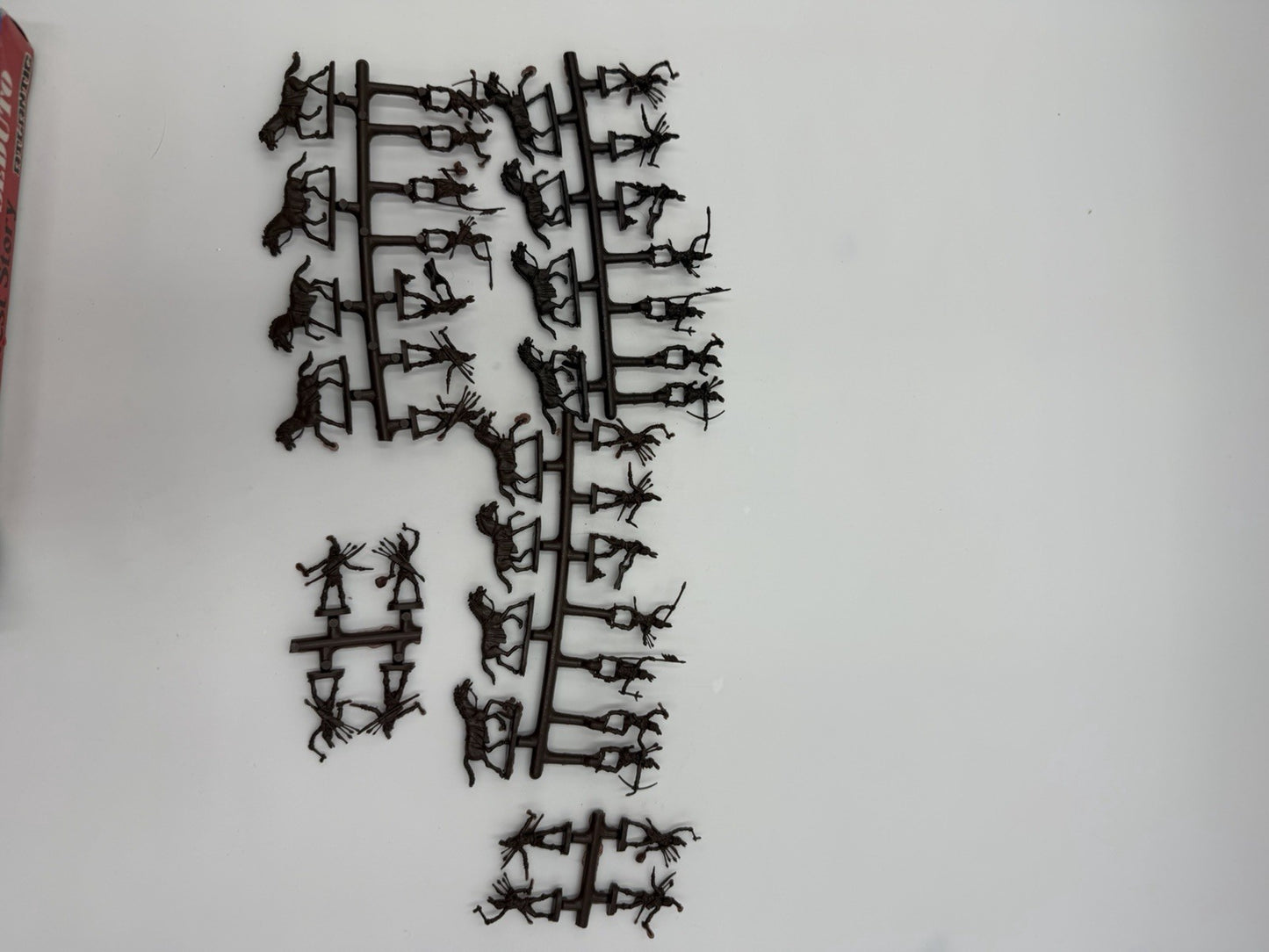 Atlantic of Italy 1109 & 1114 Outlaws & Sheriffs & Sioux-Toro Seduto Scale ho